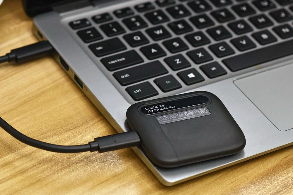 포터블 SSD 2TB 이미지