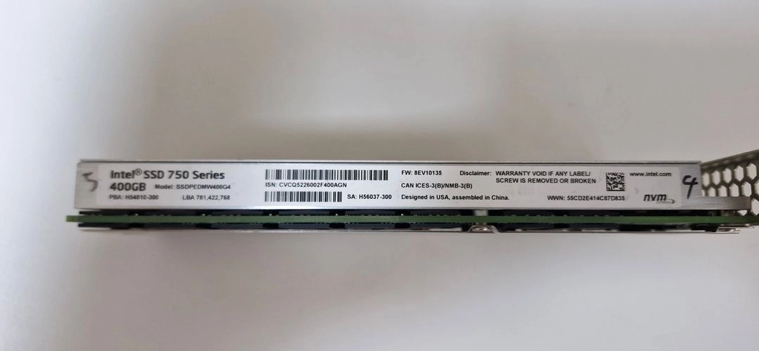 [판매합니다] NVme Intel SSD 750 Series 400G 이미지