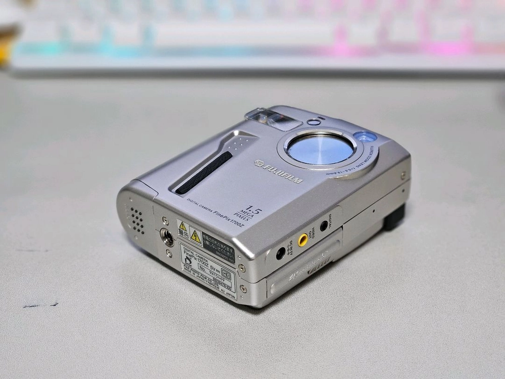 후지필름 z1700 라이카 동일모델 디카 이미지