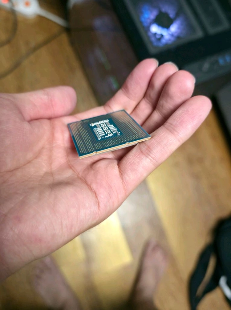 인텔 i7 13700k + 기가바이트 Z790 AORUS ELITE 어로스 엘리트 이미지