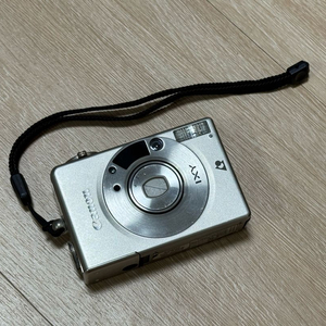 캐논 ixy 익서스 빈티지 필름 카메라 이미지