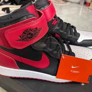 [새상품] 나이키 에어 조던 1 하이 플라이이즈 Bred White Toe 260 (CQ3835-001) 이미지