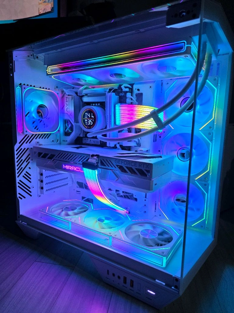 인텔 울트라7 265K RTX5080 올화이트 준신품PC 이미지