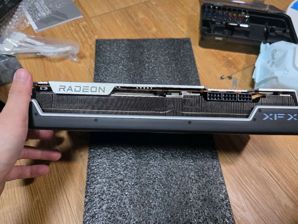 라데온 7900xtx 24gb 머큐리 310 양품 판매합니다 이미지