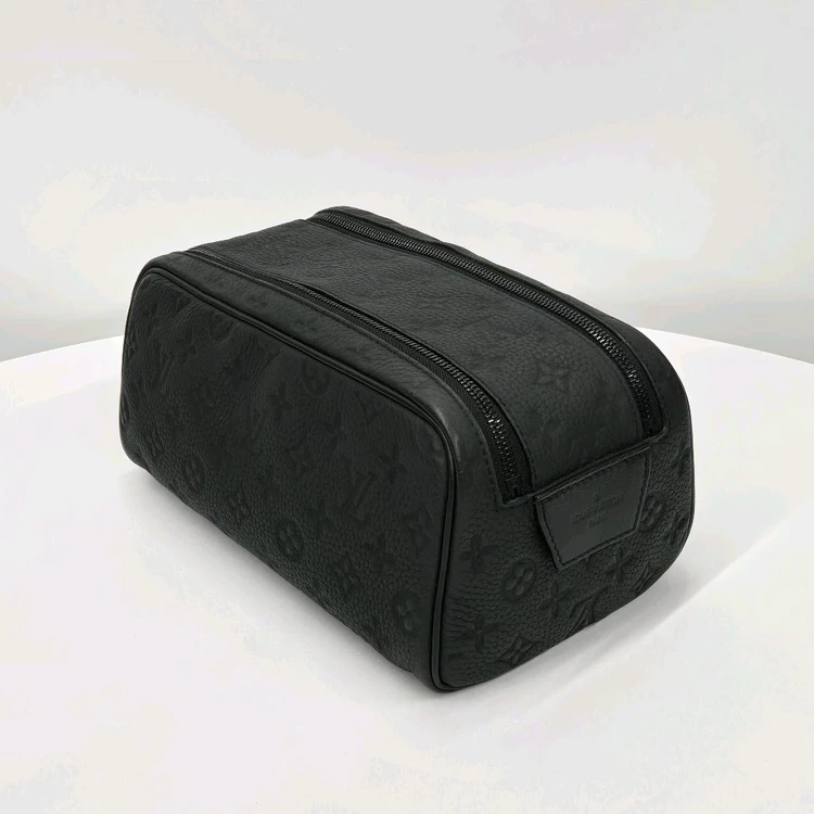 루이비통 LV 토뤼옹 모노그램 돕키트 이미지