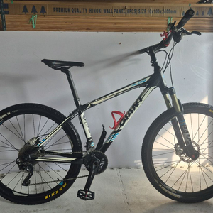 자이언트 타론(Giant Talon) 27.5인치 하드테일 MTB 자전거 이미지