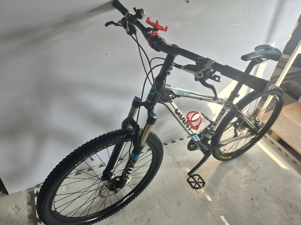 자이언트 타론(Giant Talon) 27.5인치 하드테일 MTB 자전거 이미지