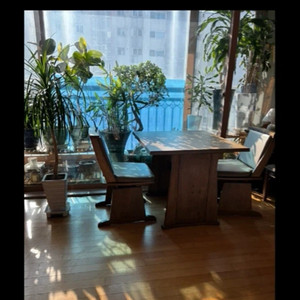 브랜드가구 원목테이블 회전의자 세트 이미지