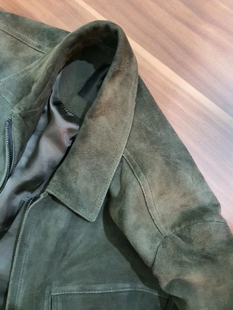 타임옴므 스웨이드 자켓 95 카키색 판매합니다 ~~~! 이미지