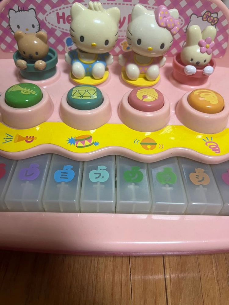 키티베이비 피아노 이미지