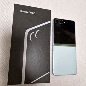 갤럭시 Z Flip7 민트 512GB 자급제 풀박스 이미지