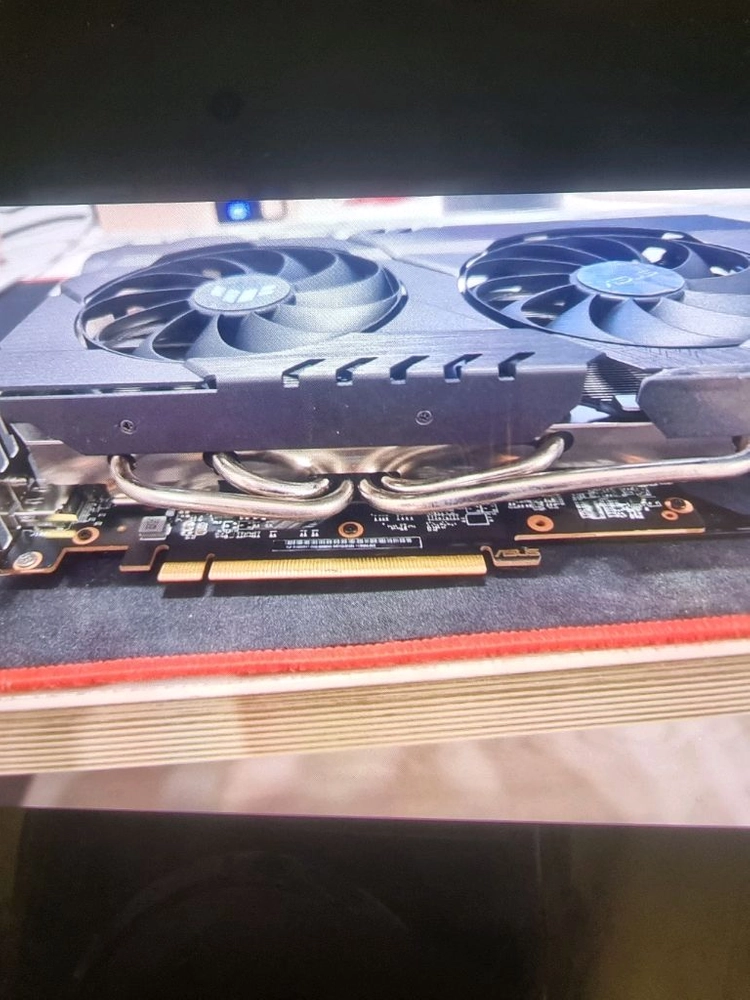 라데온 RX6500XT 이미지