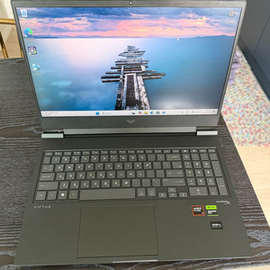 4060 32gb 고사양게이밍 노트북 급처합니다 이미지