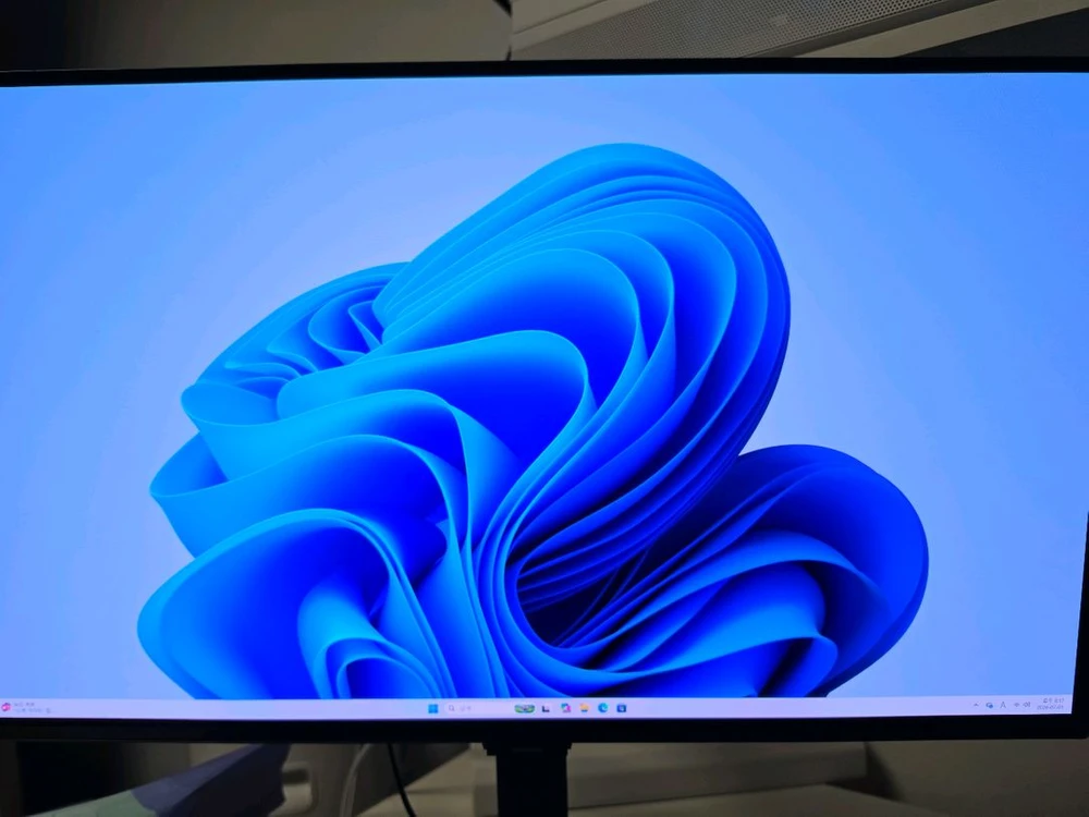삼성전자 오디세이 OLED G5 27인치 게이밍 모니터 이미지