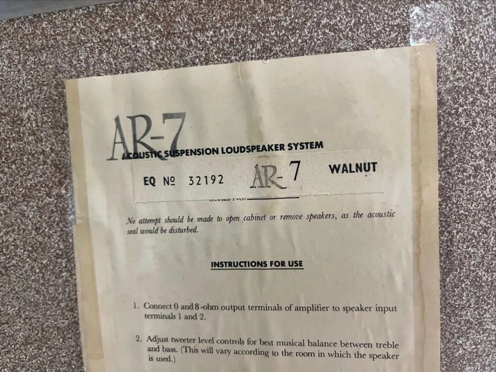 ar7 빈티지 스피커 이미지