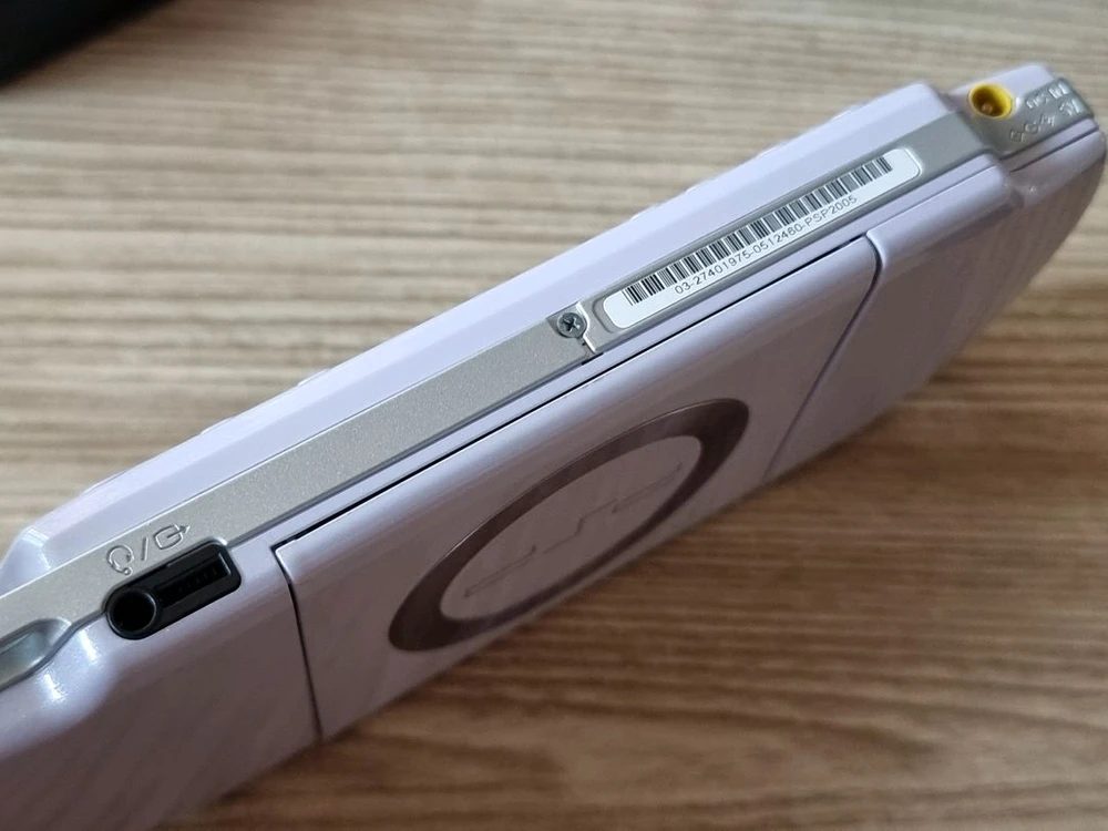소니 플레이스테이션 포터블 정발 PSP-2005 라벤더 퍼플 이미지