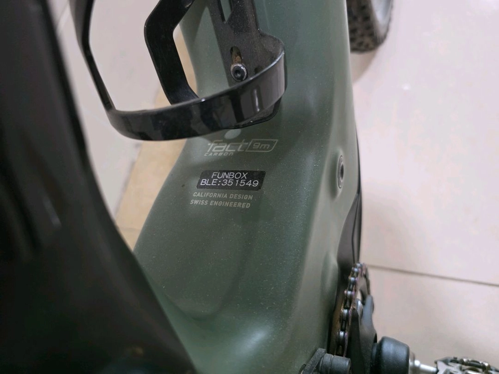 Specialized turbo levo carbon 산악전기자전거 이미지