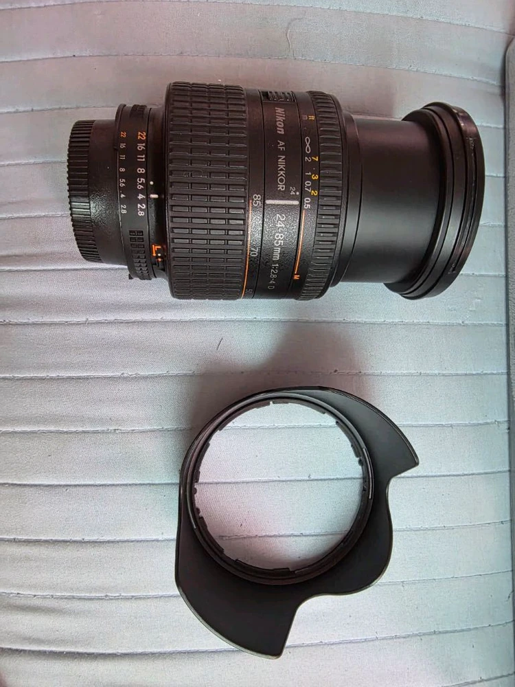 니콘 AF NIKKOR AF24-85mm 1:2.8-4D 이미지
