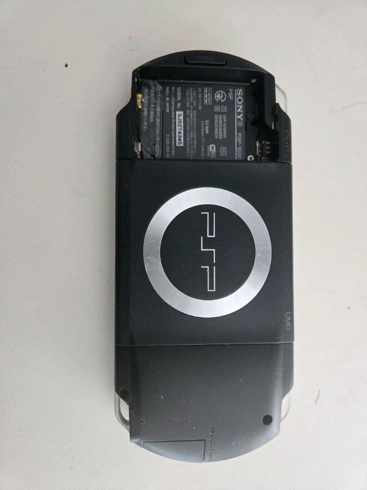 소니 PSP-1000 블랙 게임기 (psp+전원아답터+메모리스틱2gb+umd) 이미지