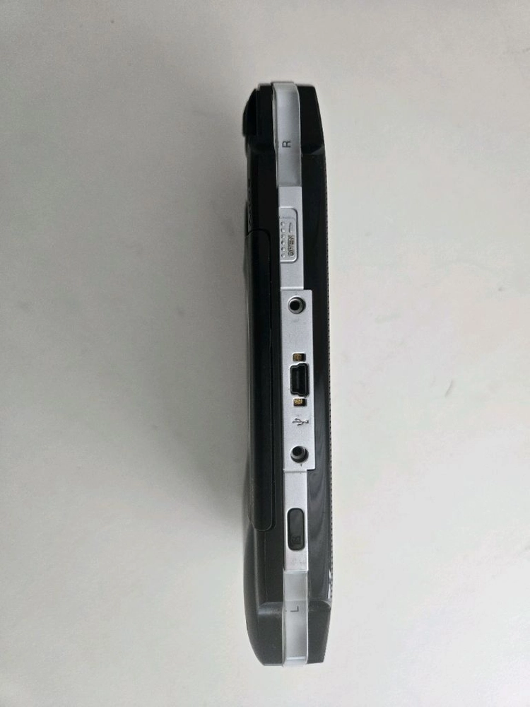 소니 PSP-1000 블랙 게임기 (psp+전원아답터+메모리스틱2gb+umd) 이미지