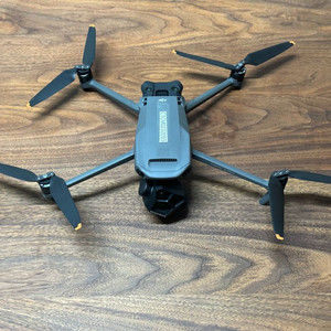 드론 mavic 3 pro 플라이모어 콤보 이미지
