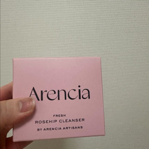 아렌시아 프레시 로즈힙 클렌저 이미지