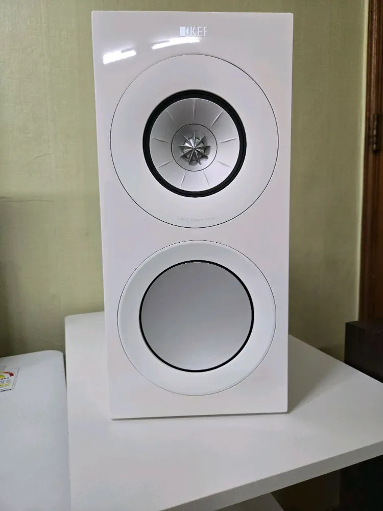 KEF R3, WIIM AMP URTRA, 케이블 - 안심되는 중고거래