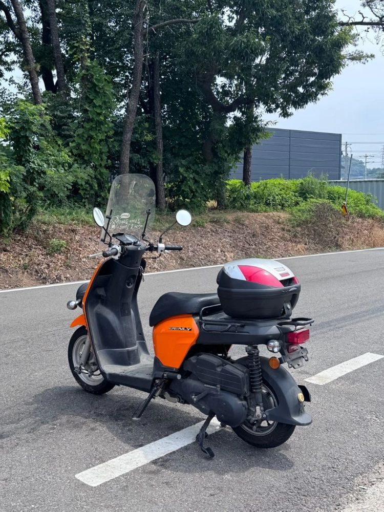 혼다 벤리110 이미지