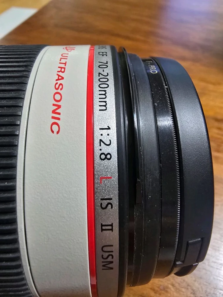 캐논 70-200mm 망원렌즈 팝니다 이미지