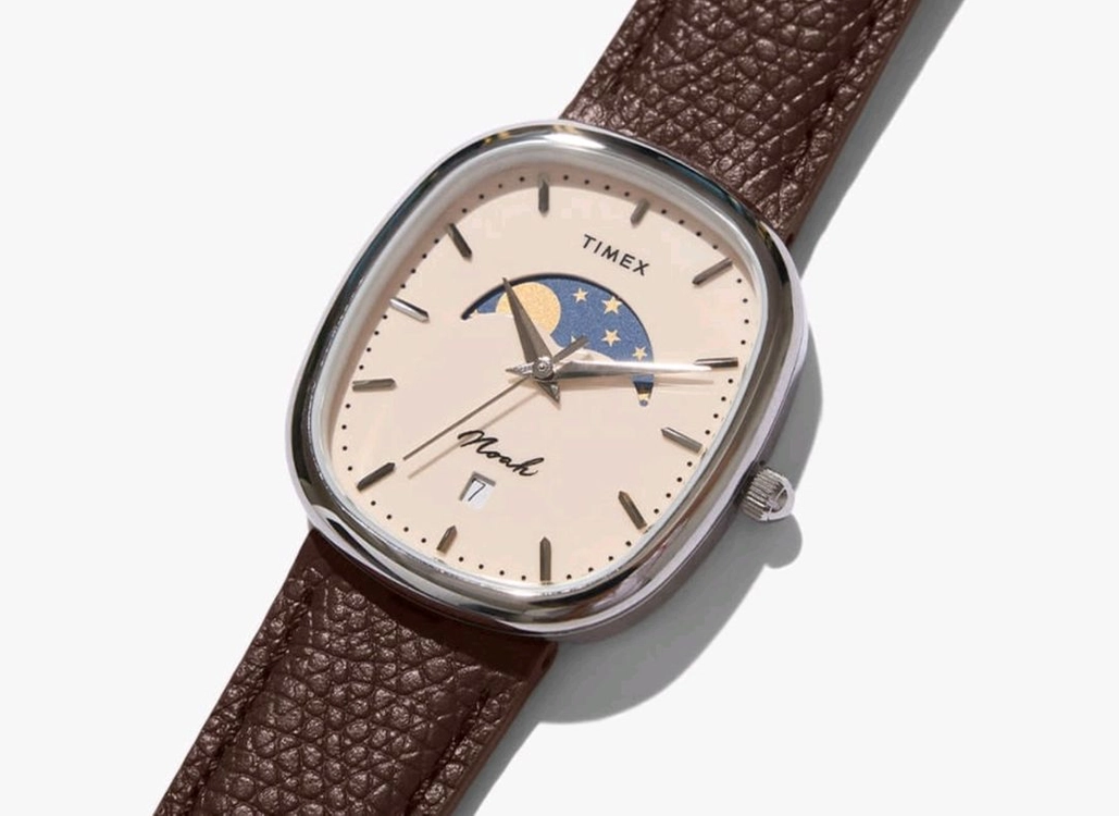 Noah x TIMEX 노아 타이맥스 오발 문페이즈 워치 브라운 시계 이미지