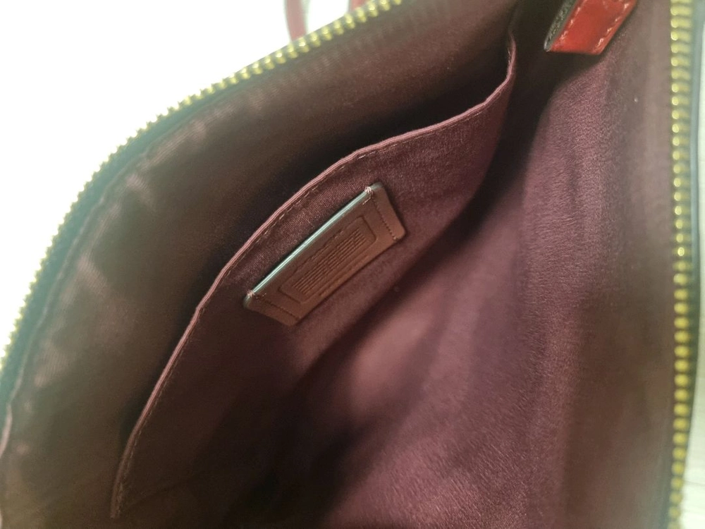 COACH 코치 시그니처 패턴 크로스백 이미지
