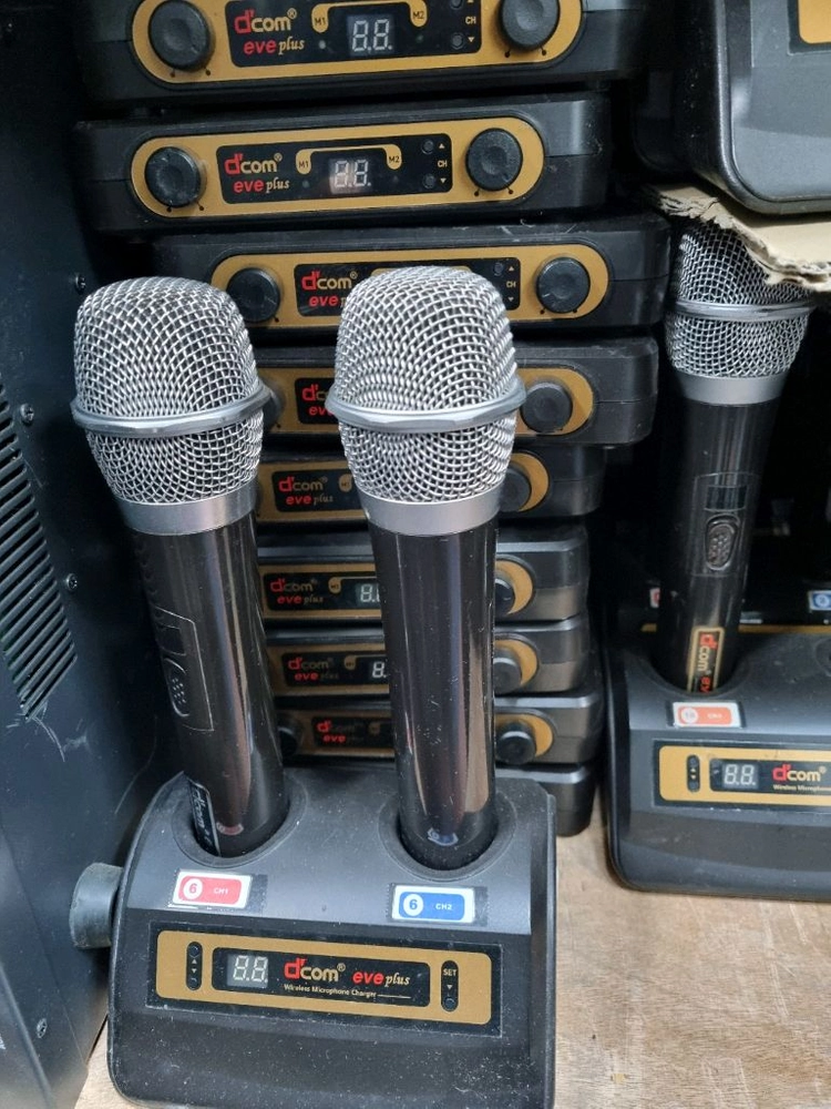 디컴 이브 플러스 무선 마이크 한세트 이미지