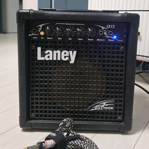 Laney LX12 기타 앰프 이미지