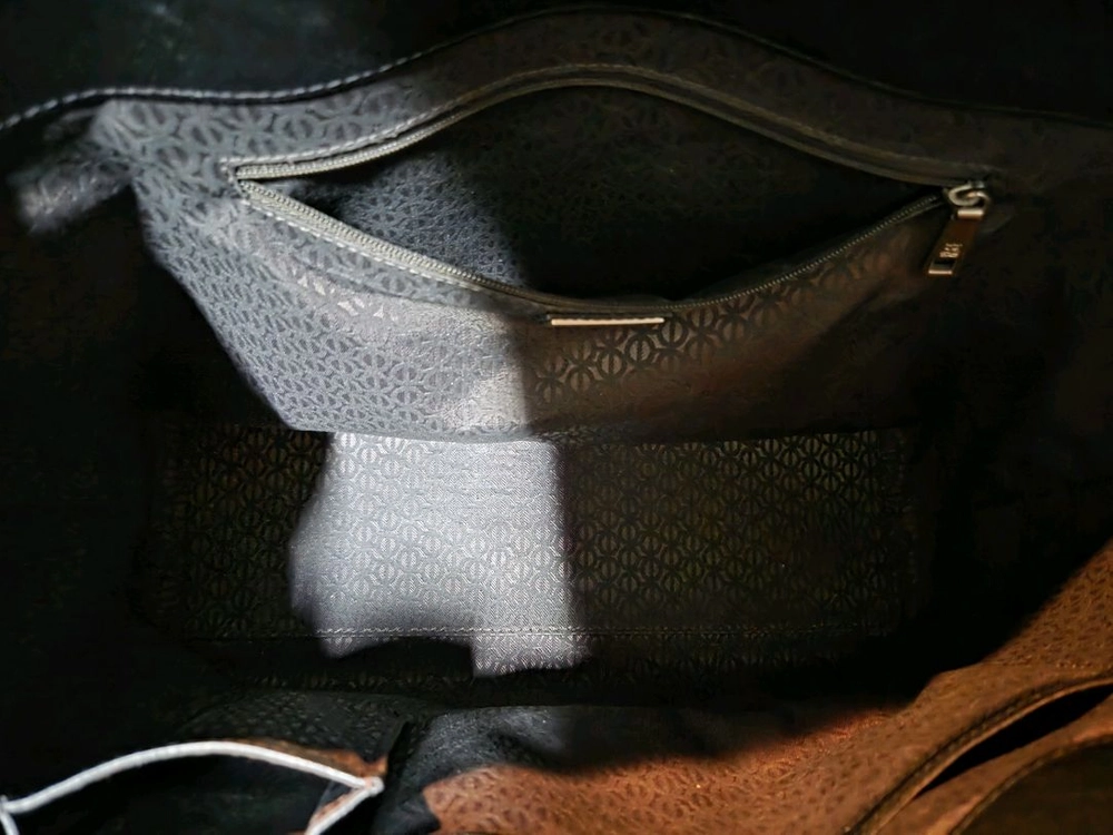 루이까또즈 블랙 쇼퍼백 서류백 깔끔단정포멀 이미지