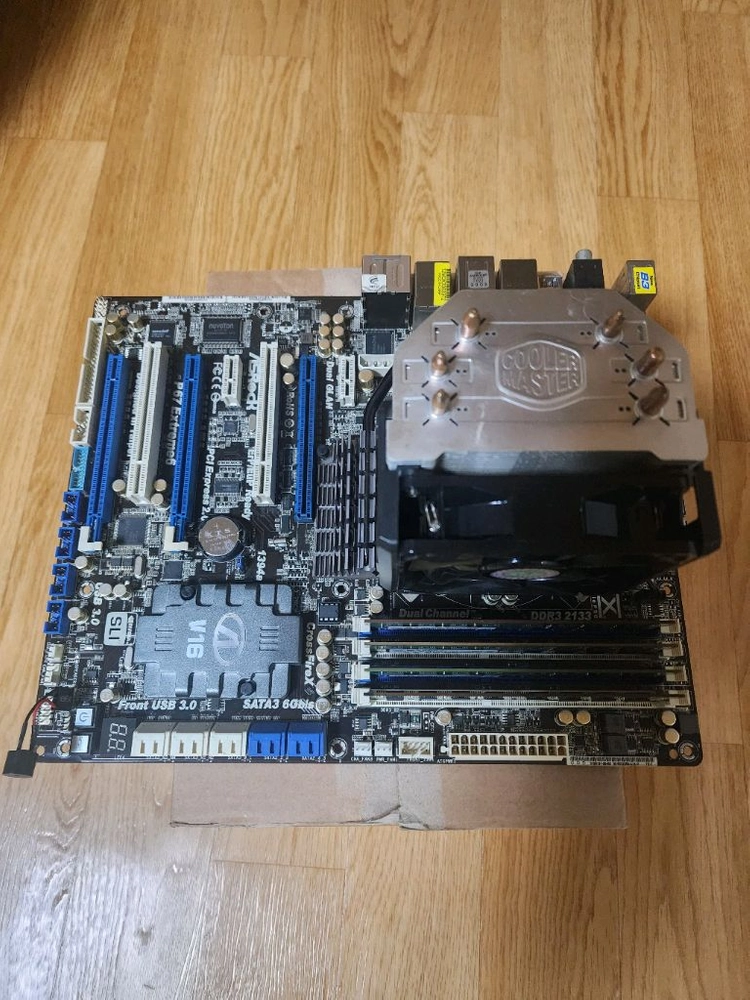 i7-3770K +에즈락 P67 Extreme6 램 16기가 이미지