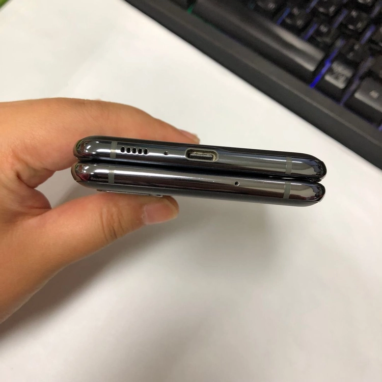 기능정상) 갤럭시 Z플립2 5G 256GB 그레이 U+ 무잔상 중고폰 215224 이미지