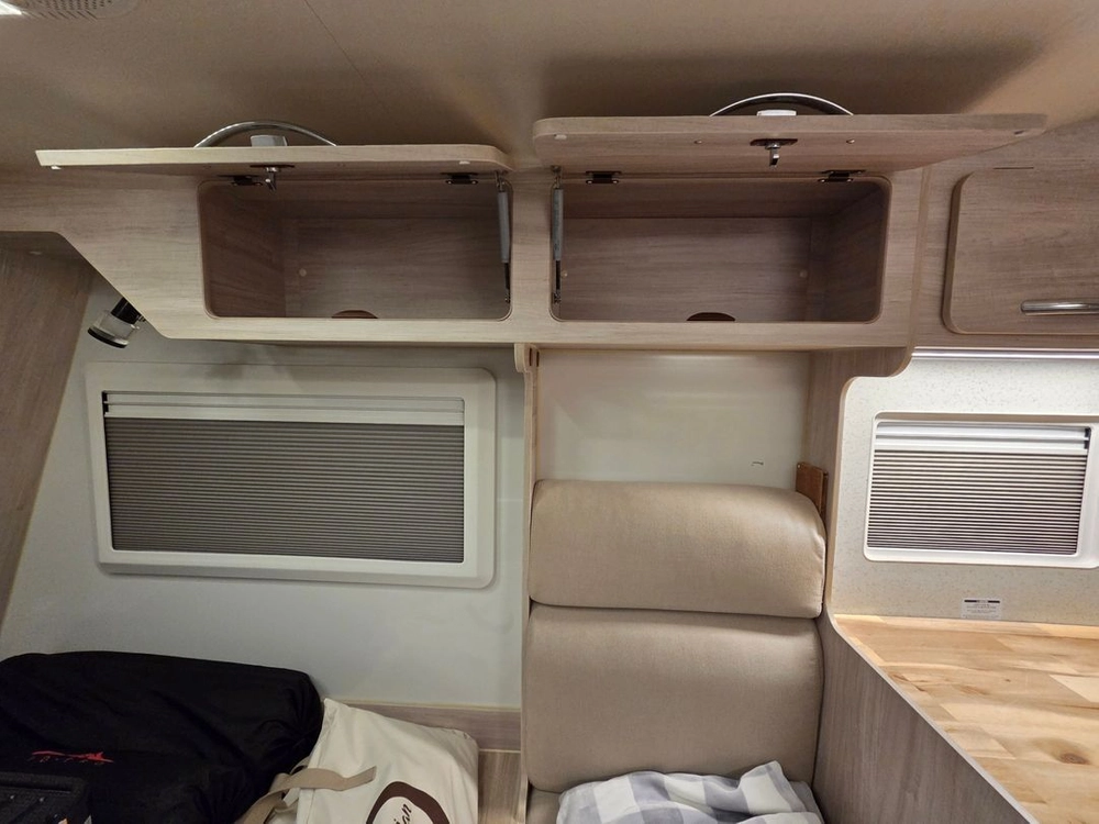 네오오토 패밀리 2층 침대형 팝니다.(최상 수준제품 / 주차장에 보관) 이미지