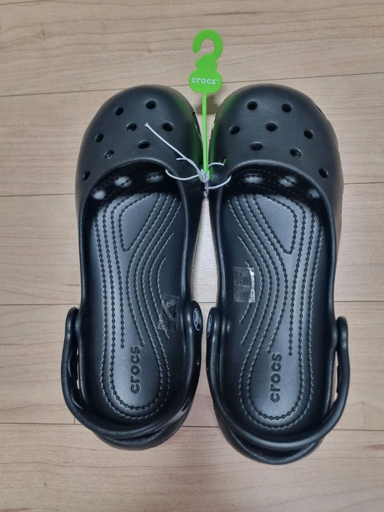 크록스 발레 블랙 250 이미지