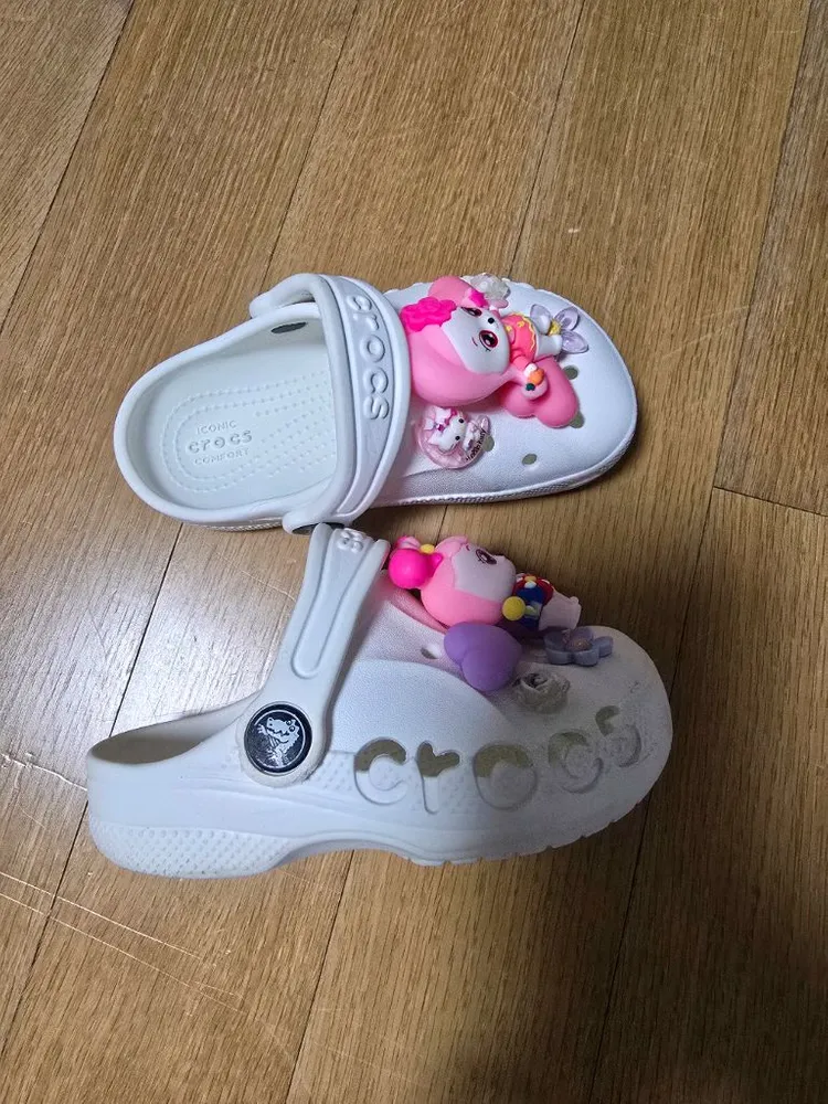 크록스c8(150) 이미지