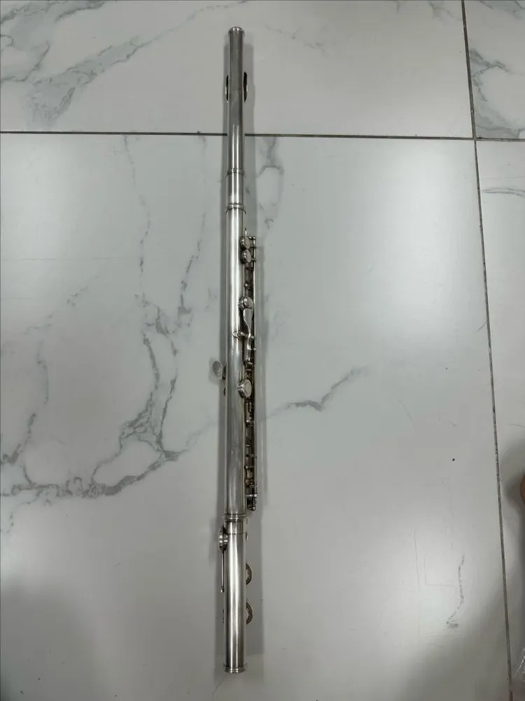야마하 일본산 플루트 F100SII 연습용 악기 판매합니다 상품 정보 • 브랜드/모델명: 야마하 (YAMAHA) 이미지