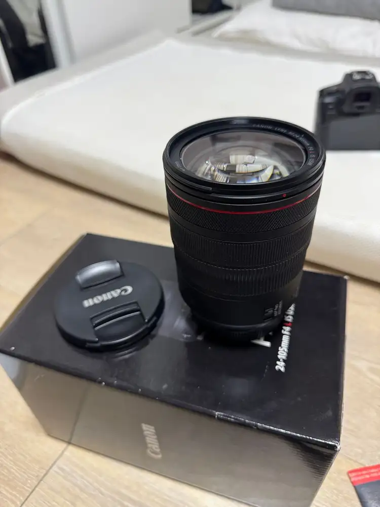 EOS R 바디, RF 24-105 F4 L렌즈, RF 35 F1.8, 픽디자인 슬링백 6L, 레오포토LY-224c 이미지