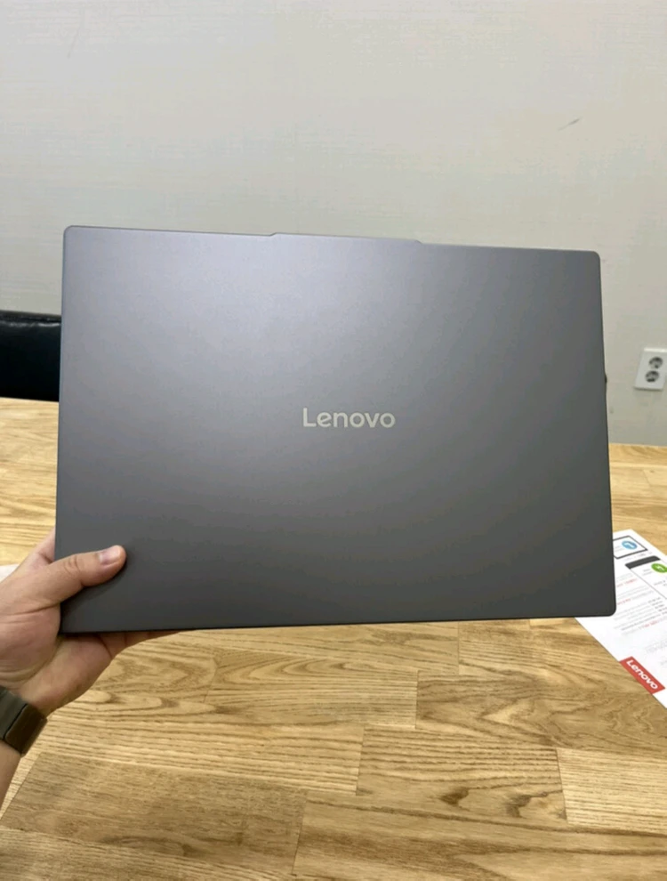 레노버 아이디어패드 OLED 16인치 노트북 미개봉 이미지