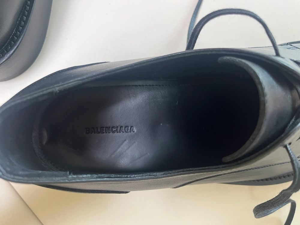 발렌시아가 BALENCIAGA 로고레터링 블랙 더비 슈즈 270사이즈 이미지