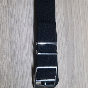 튜더 블랙베이 크로노 22mm 나토 스트랩 밴드 이미지