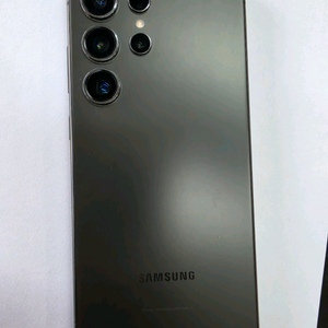갤럭시 S24울트라 256GB 팬텀블랙 팝니다. 이미지