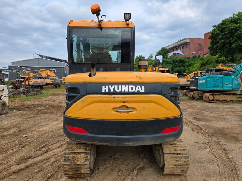 현대 굴삭기 HX60AMT 2020년식 약 10000시간 가동 회링,집게 하부 교체~! 이미지