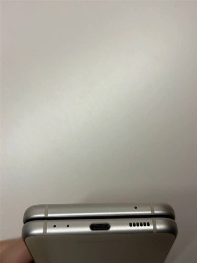 갤럭시 Z 플립3 크림 256GB 이미지
