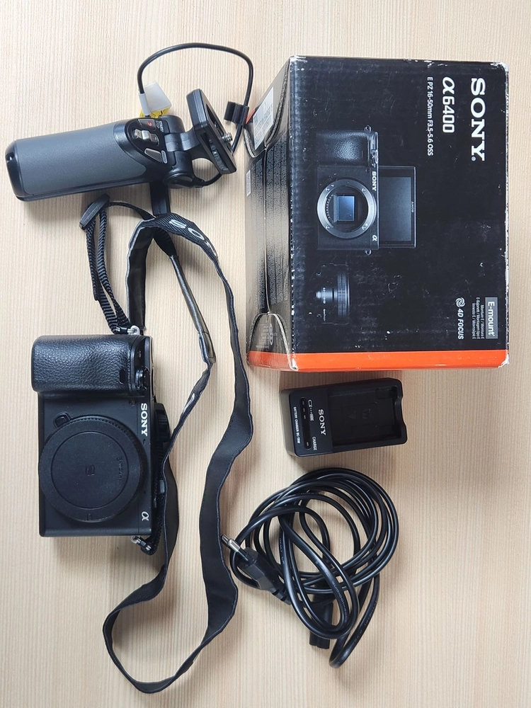 sony a6400 바디 단품 판매합니다. - 안심되는 중고거래
