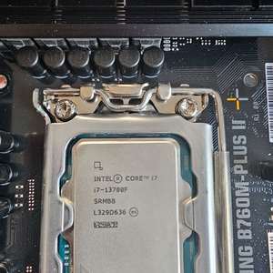 i7 CPU 13700f 인텔 대리점 정품 팝니다 이미지