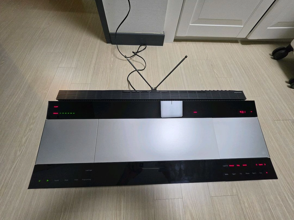 뱅앤올룹슨 9300&4000스피커 이미지